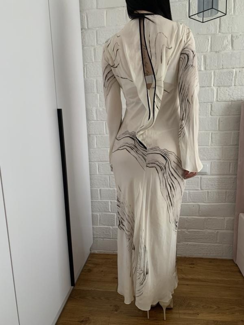 Zara Cream Long-Sleeve Abstract Print Maxi Dress with Black Trim - Picture 6 of 13